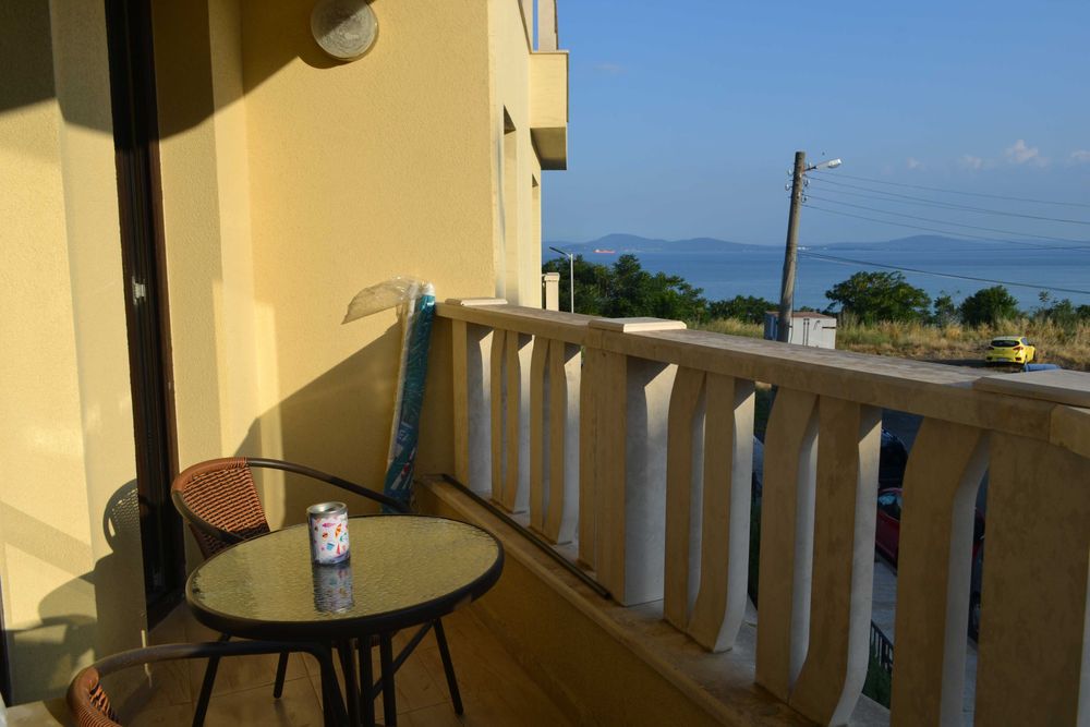 Дава се под наем Двустаен апартамент в Бургас, Сарафово - 65 кв.м за 229.5 € - Снимка #11