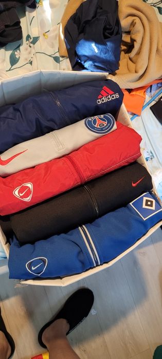 Sa vand boxuri de felul asta la alegere