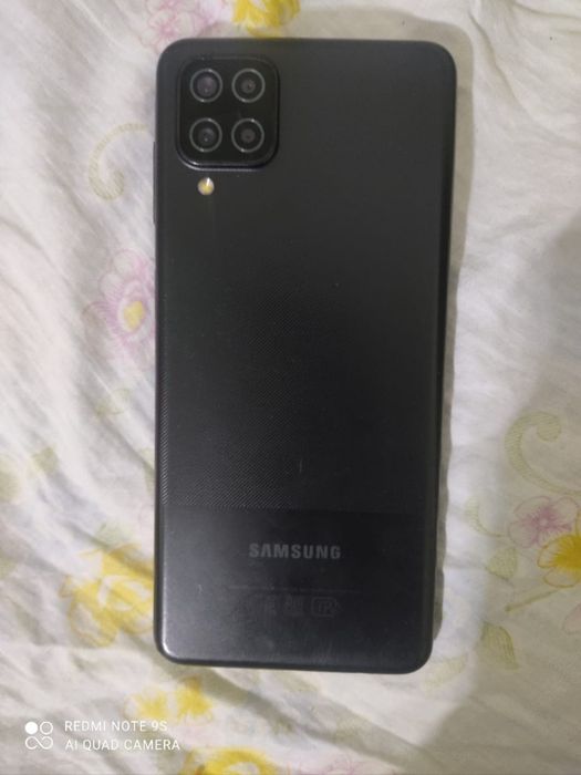 Самсунг А12 продаю