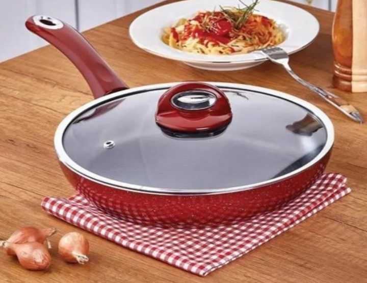 Малък гранитен тиган Taç със стъклен капак