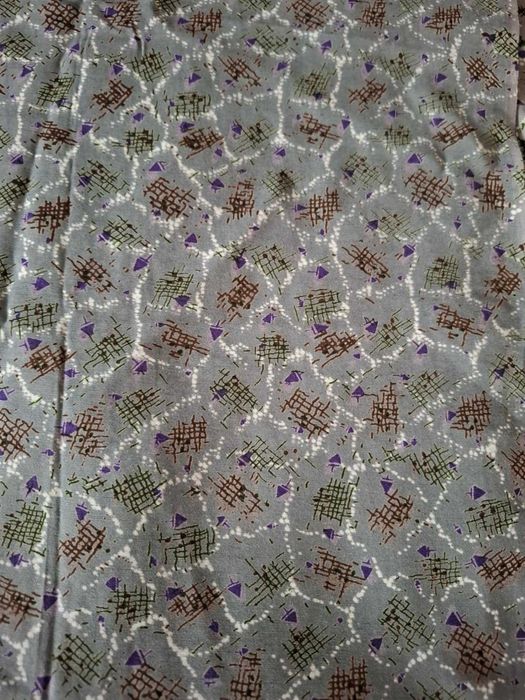 Различни качествени  Платове