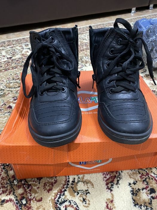 Продам детскую обувь для мальчиков