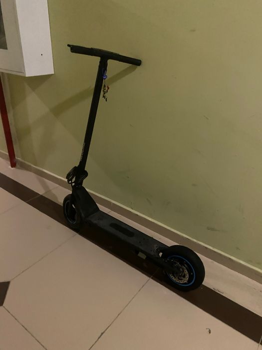 Электро самокат Neolinet24