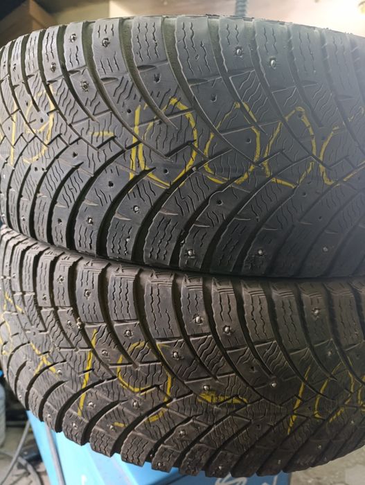 225/55/19 две шины