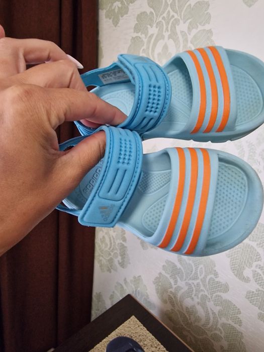 Сандали адидас 21-24 номер