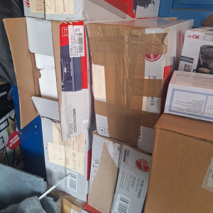 10 броя прахосмукачка Hoover на едро