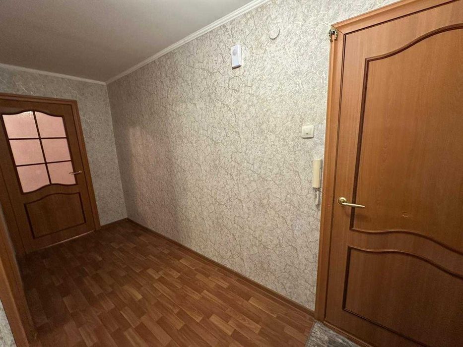 2 - комнатная квартира район Центр