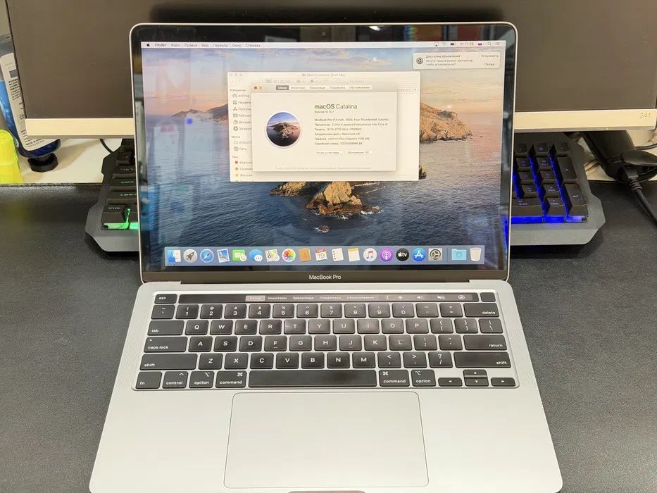 MacBook AIR 13 2020 год