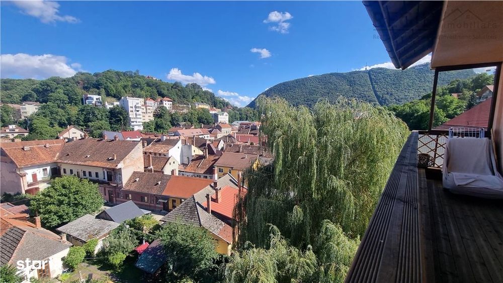 Apartament de trei camere zona Centrul Istoric   Brasovechi