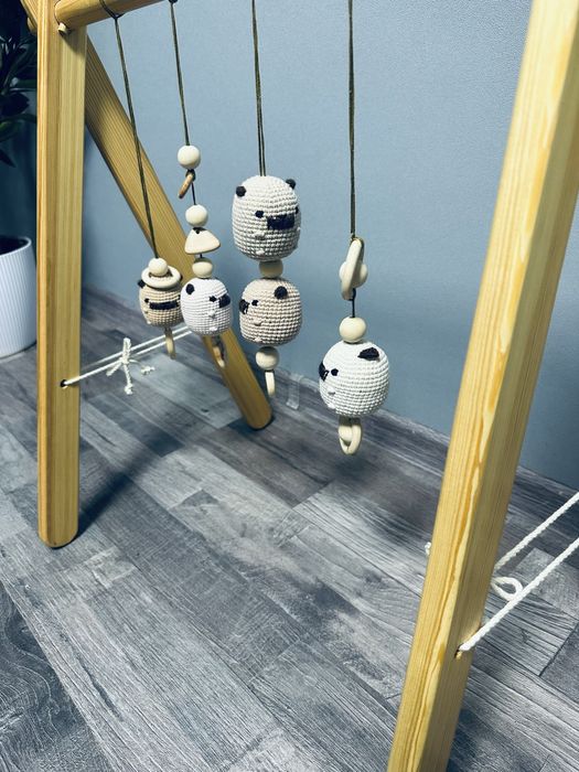 Тренажер-стойка развивающий