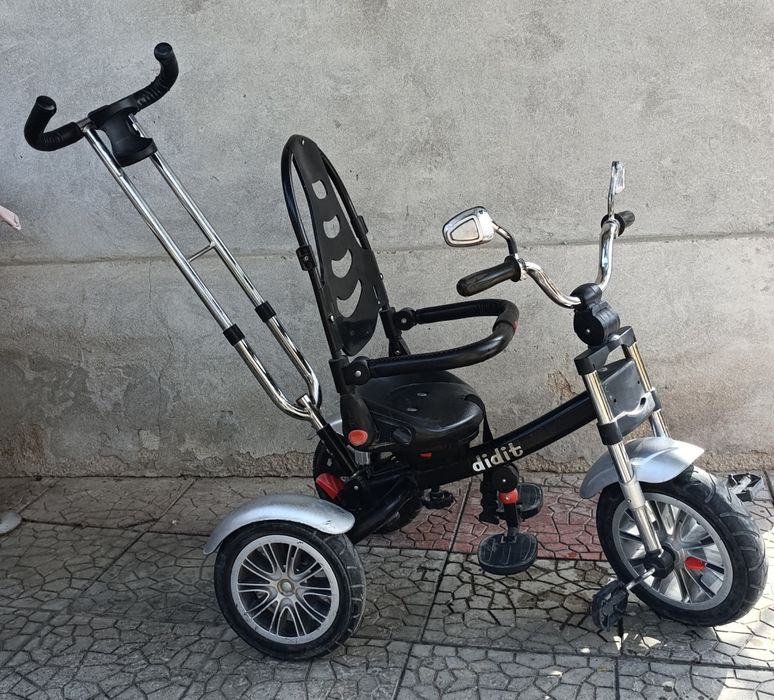 Велосипед толокар коляска