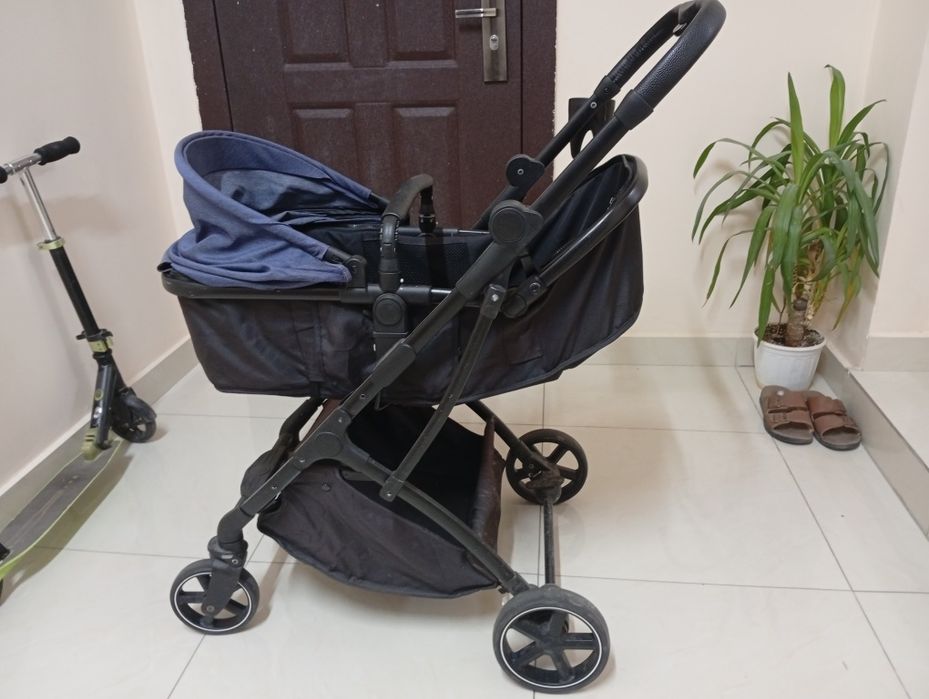 Детская коляска-трансформер