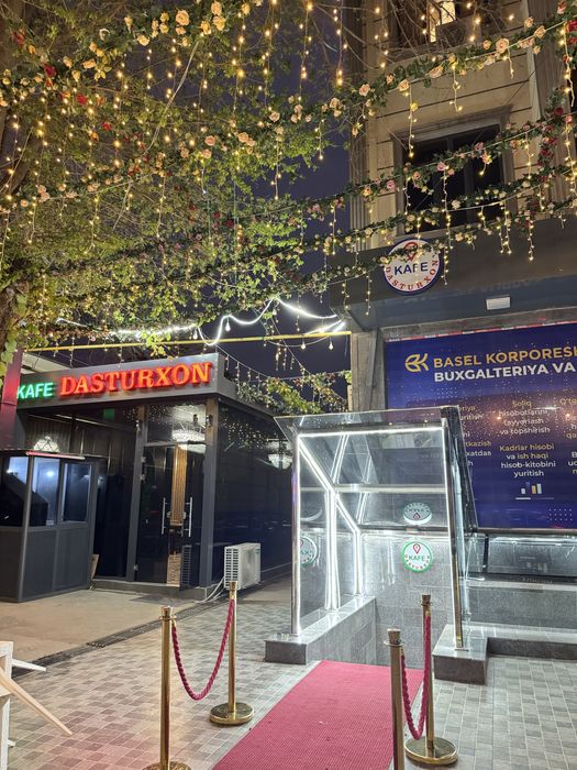 Novza uztelecom yaqinida restarant sotiladi