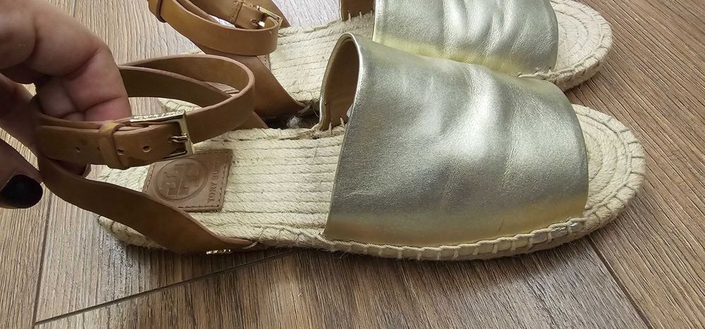 USA designer's Tory Burch спадрили /  сандали