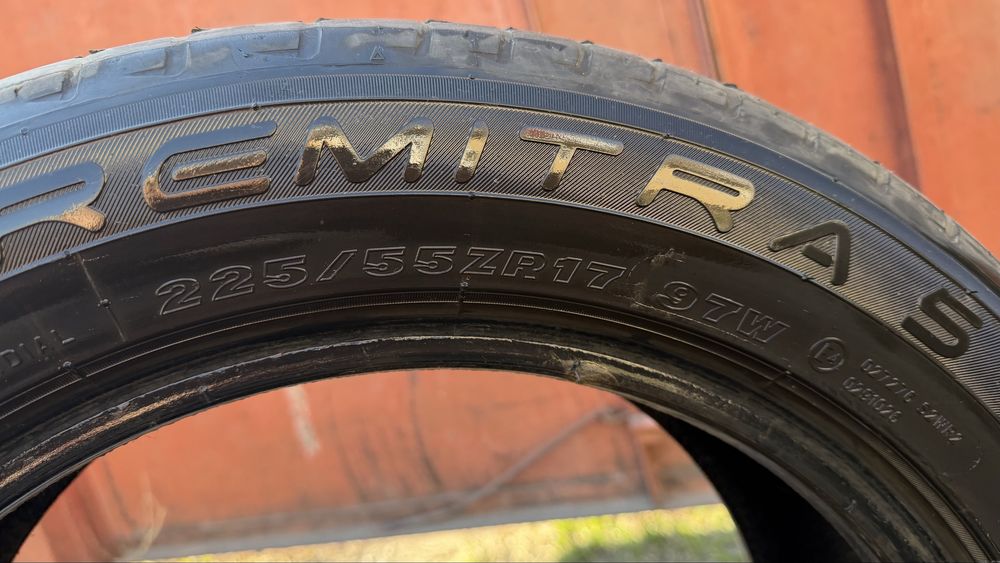 Продам Шины MAXXIS 225/55/R17