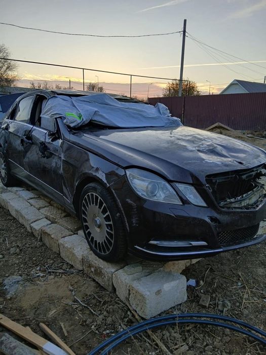 Mercedes Benz e350