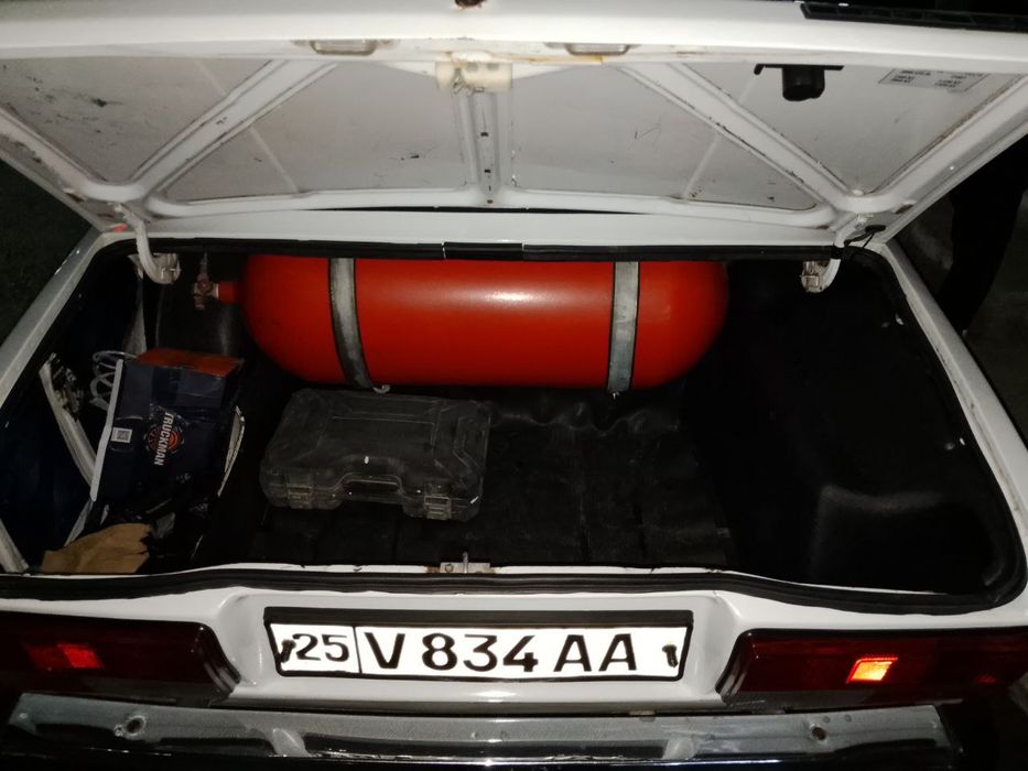 Автомашина 07 сотилади