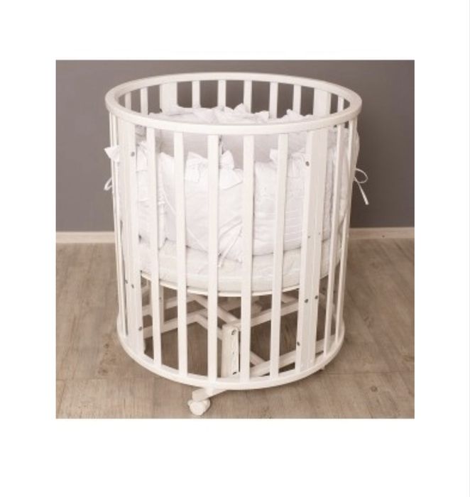 Кровать манеж, в отличном состоянии