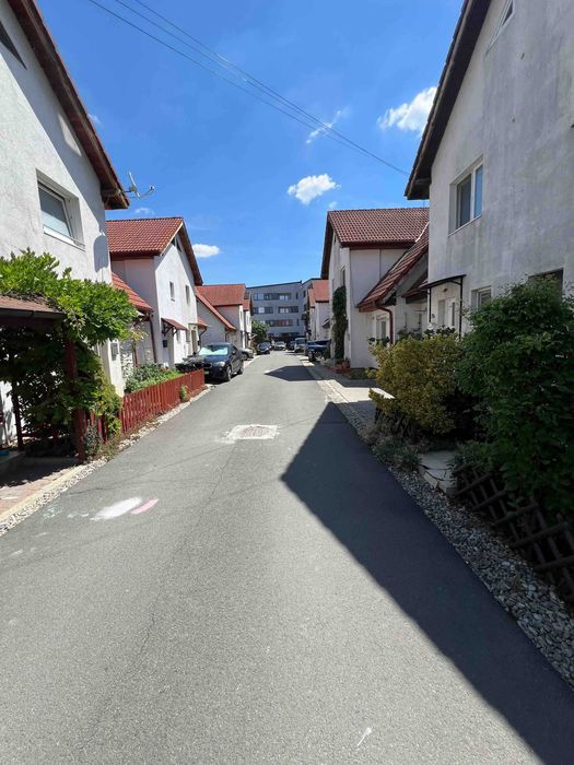 Duplex 4 camere | Garaj 15mp | Terasă acoperită 22 mp | Curte 246 mp | Str. Someșului