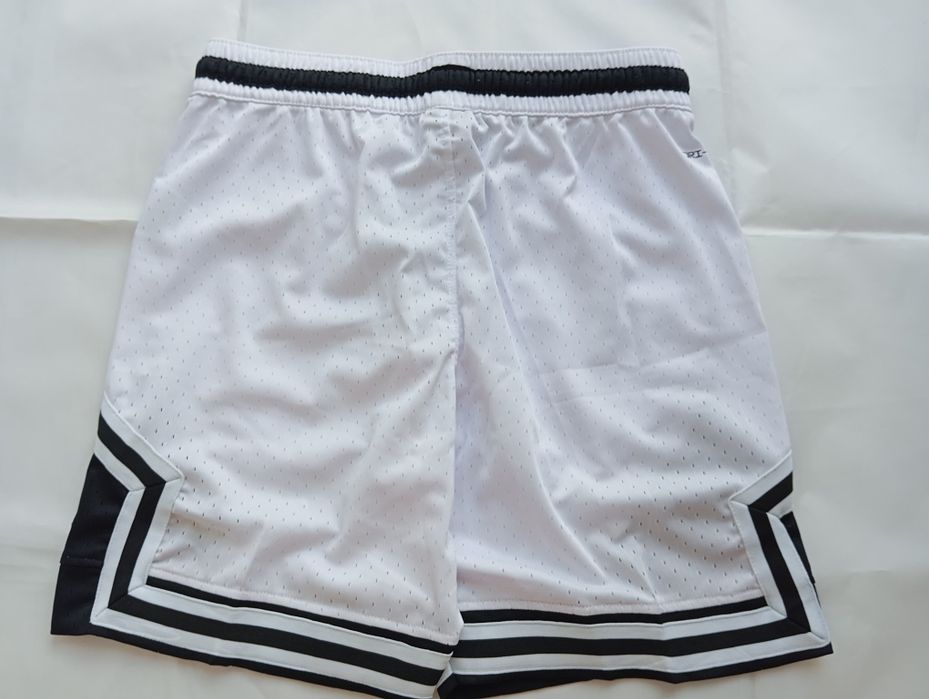 Pantaloni Jordan - Marimea S - Albi