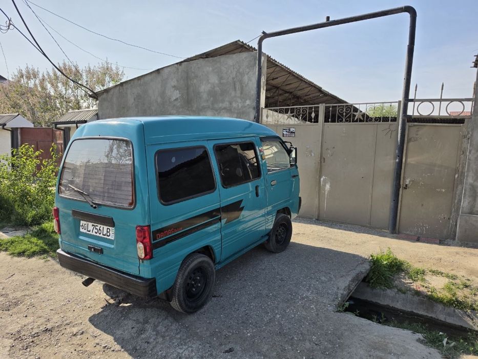 Дамас 2002 года состояние нормальное .