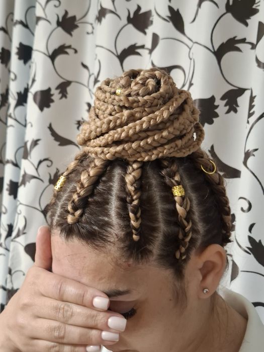 Impletituri  afro la domiciliul clientului sau al meu sector 4 berceni