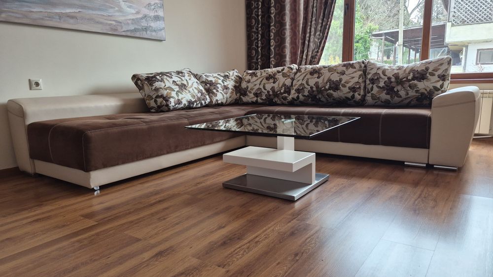 ъглов холов диван