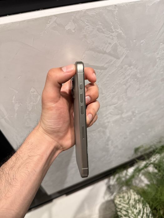 iphone 15pro ideal kar dok full srochna!