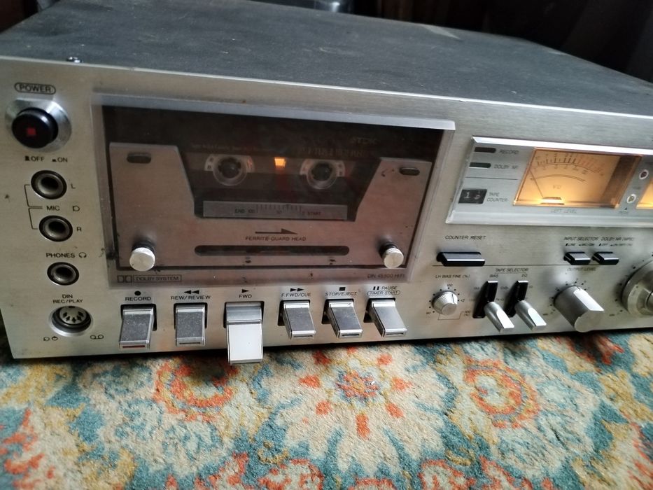 deck Aiwa model D-6400 japonez