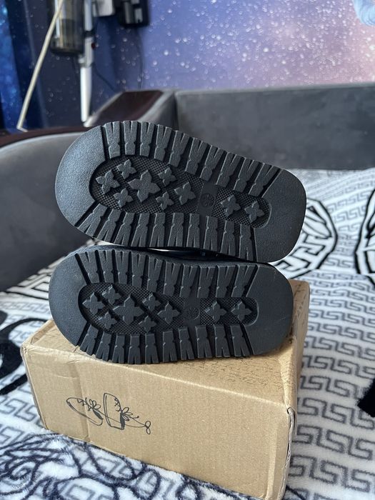 Детские зимние ботинки