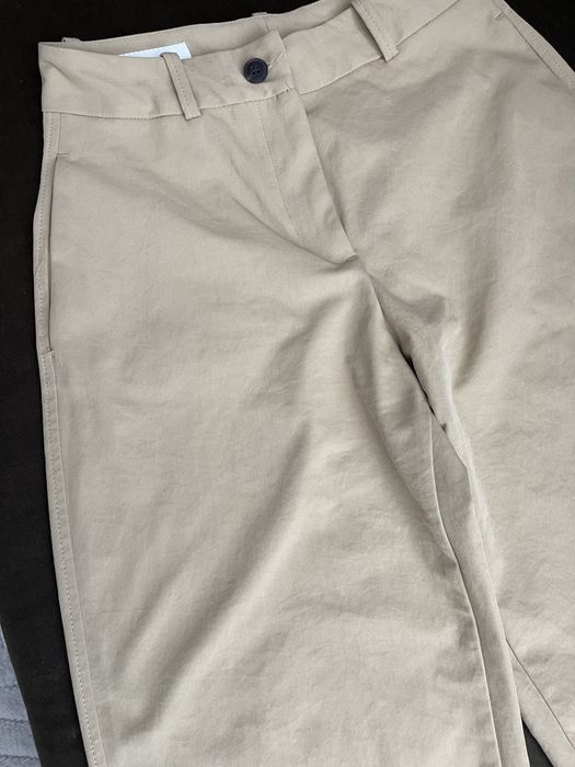 Нов бежов панталон Zara, широк крачол