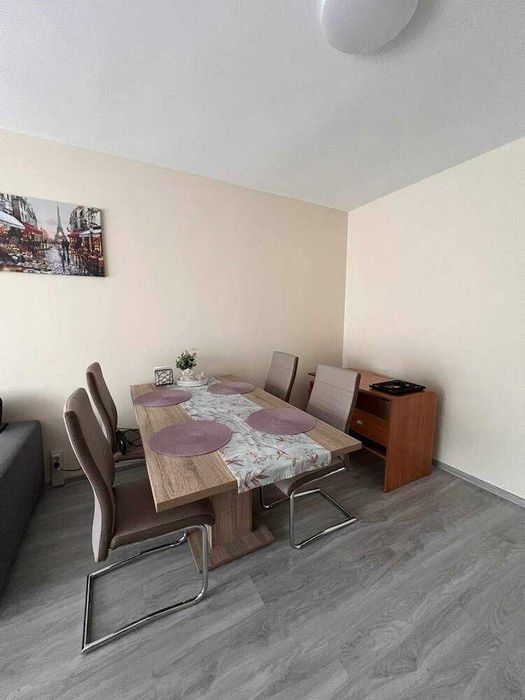 Дава се под наем Двустаен апартамент в Бургас, Славейков - 74 кв.м за 382.5 € - Снимка #2