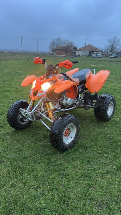 Продавам АТВ 200и 300кубика