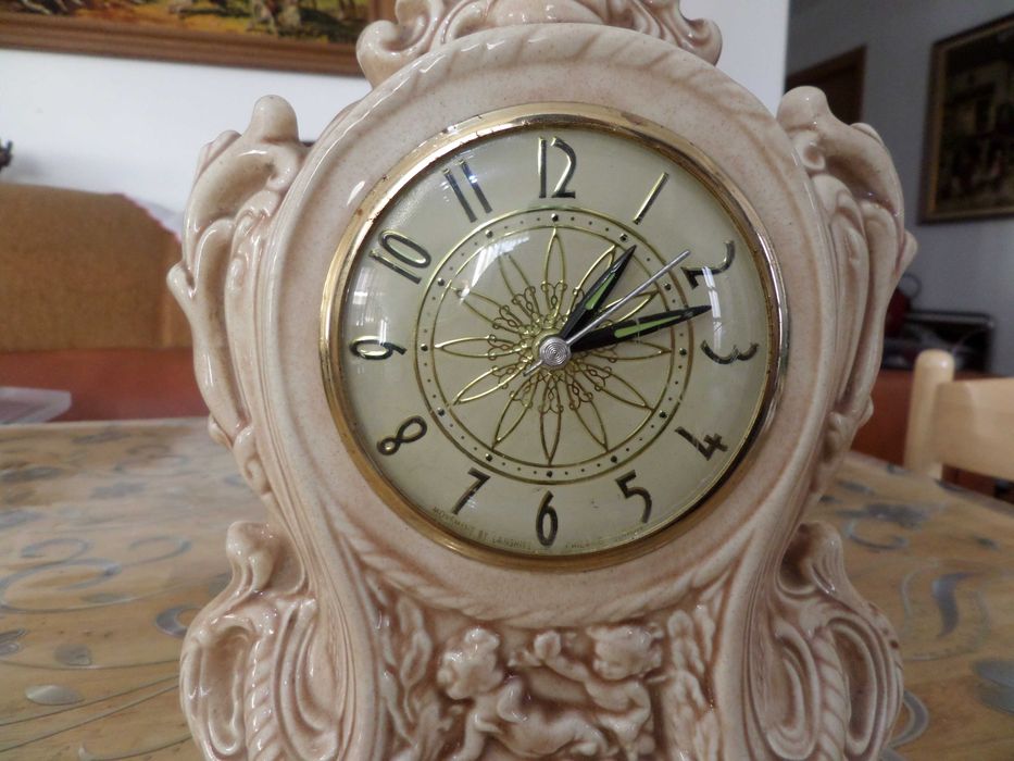 Ceas semineu Chicago illinois ceramica,ornament aurit frumos deosebit