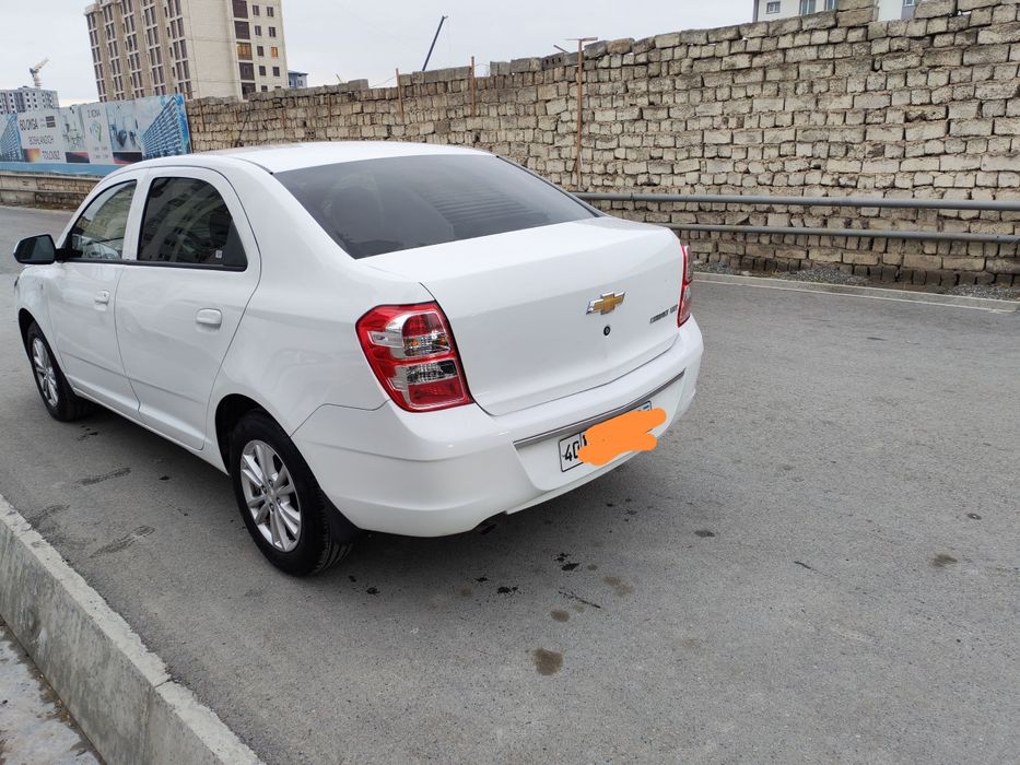 Chevrolet Cobalt 2024 — 4