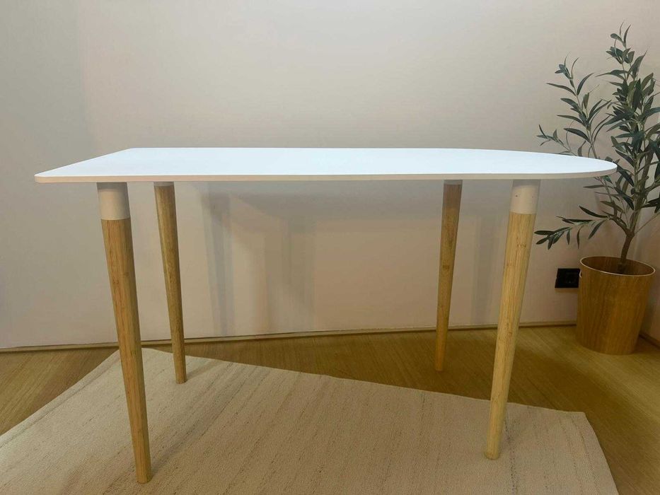 Masa dining 4 persoane