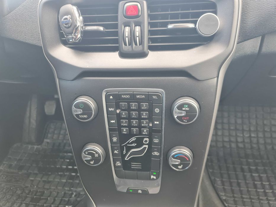 Volvo V40 Cross Country D3 150CP