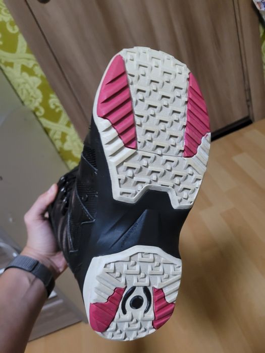 Обувки за сноуборд Salomon 42 номер