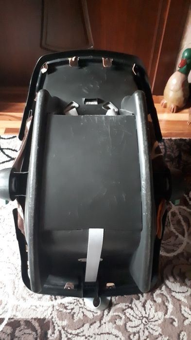 Детское кресло-люлька-автокресло-переноска