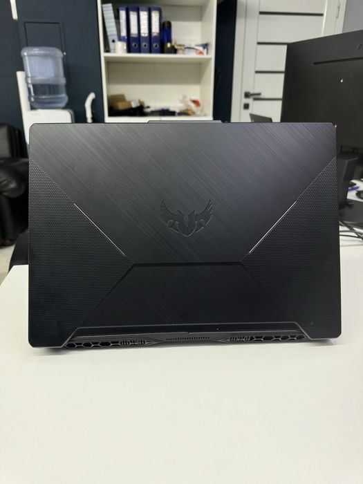 Игровой ноутбук ASUS TUF