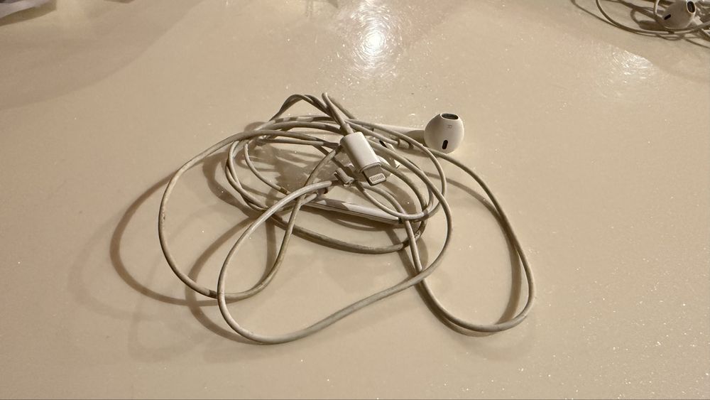 Casti iphone originale