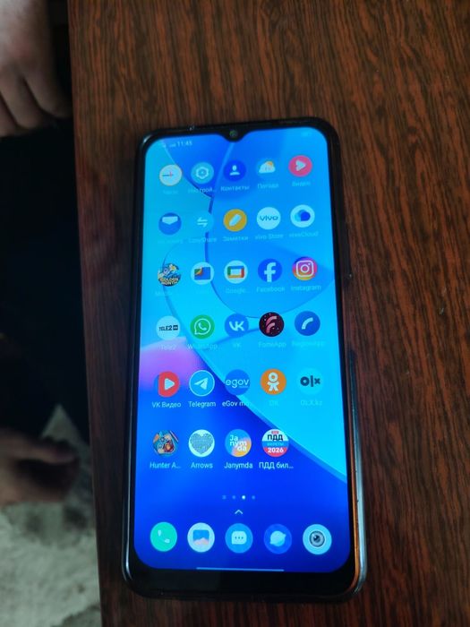 Продам телефон vivo v2027