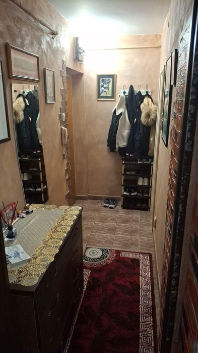 Vând apartament cu o camera