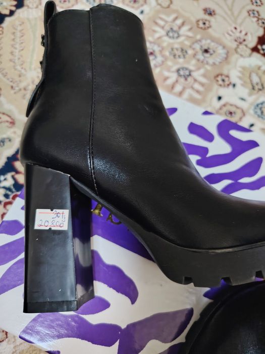 Продам ботильон малютку