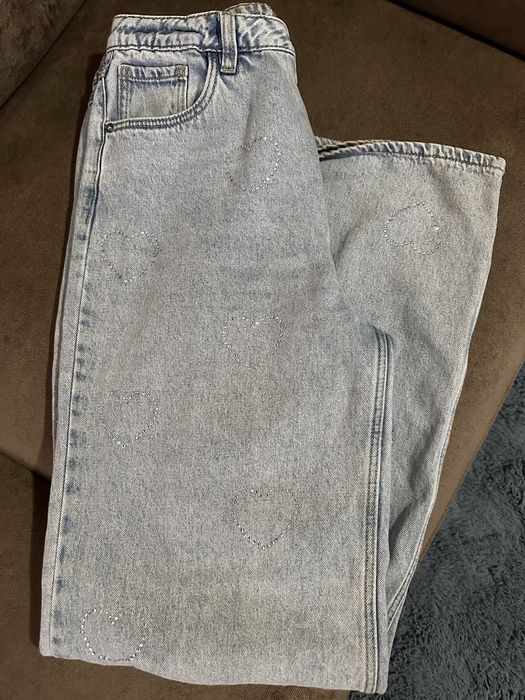 Blugi femei marimea S-M in stare buna