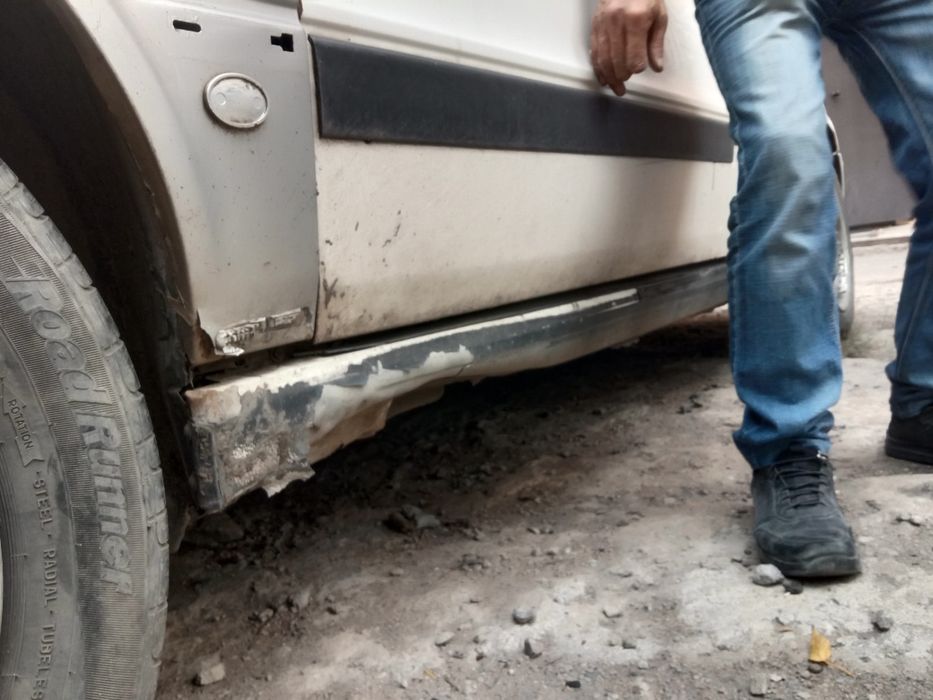 Продам Ауди 80 б4