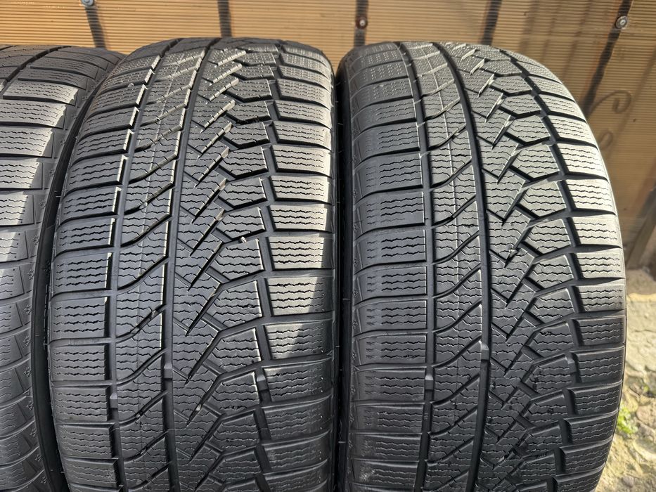 Anvelope 225 40 19 si 255 35 19