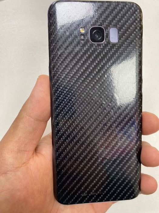 Samsung s8 plus.      .