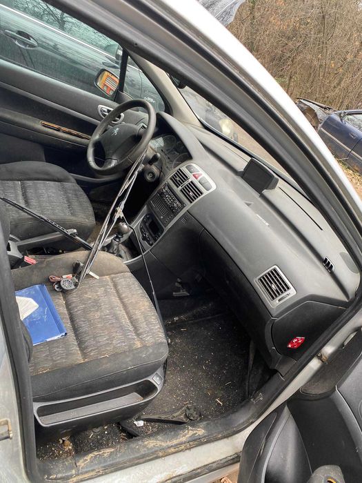 peugeot 307 / пежо 307 на части