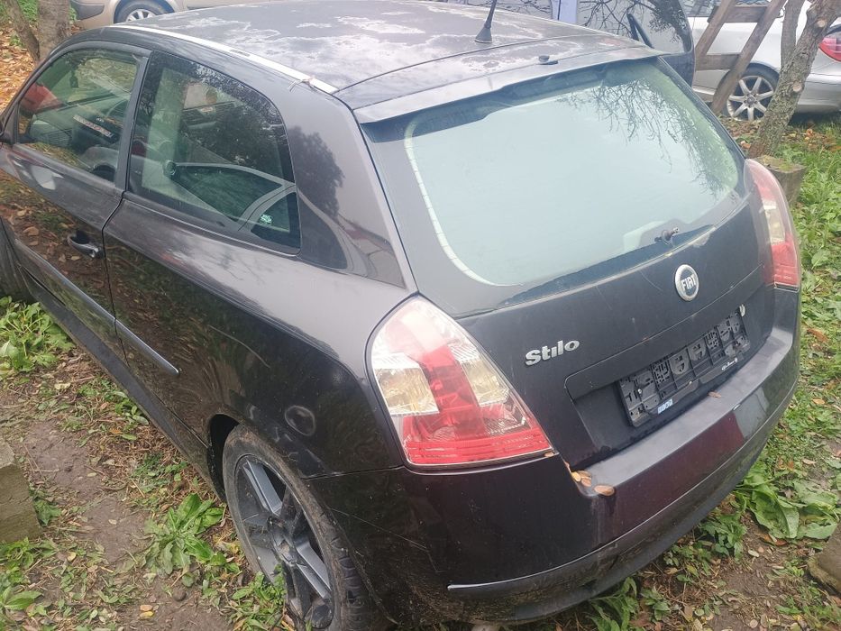 Fiat stilo 1.8 16 dezmembrez
